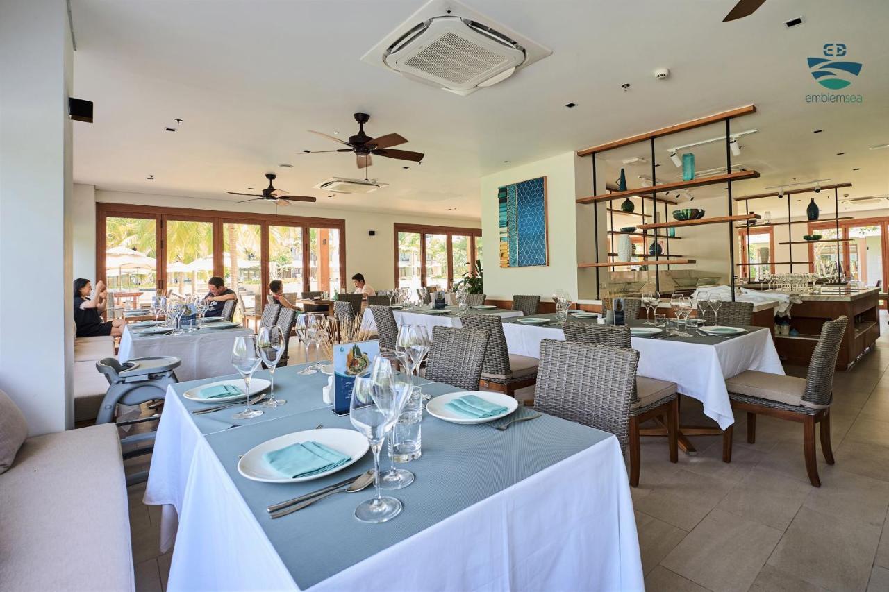 Emblem Sea 3 Bedroom Villas Da Nang Exterior photo