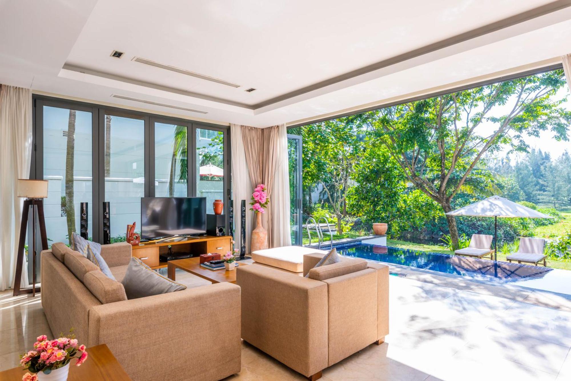Emblem Sea 3 Bedroom Villas Da Nang Exterior photo